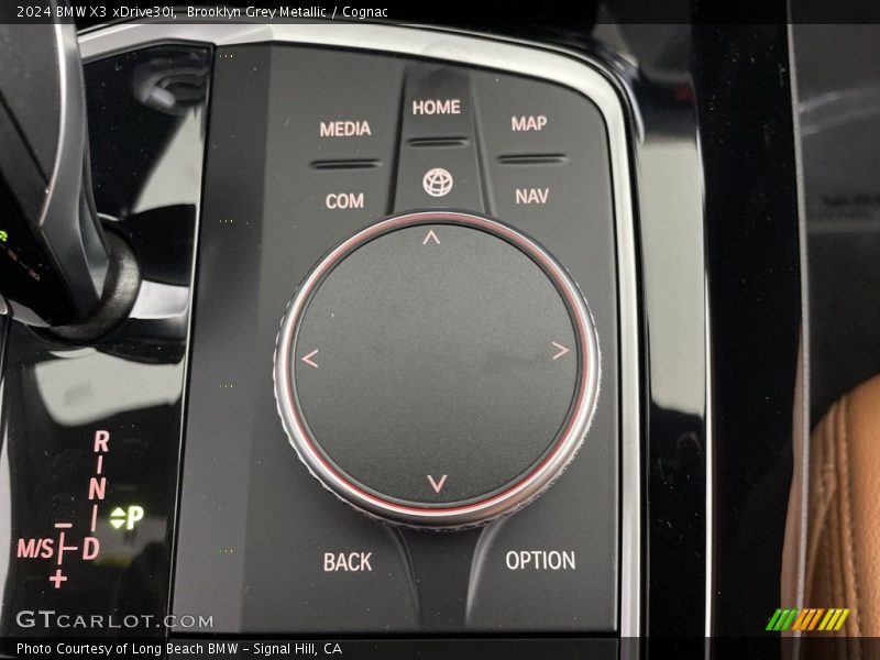 Controls of 2024 X3 xDrive30i