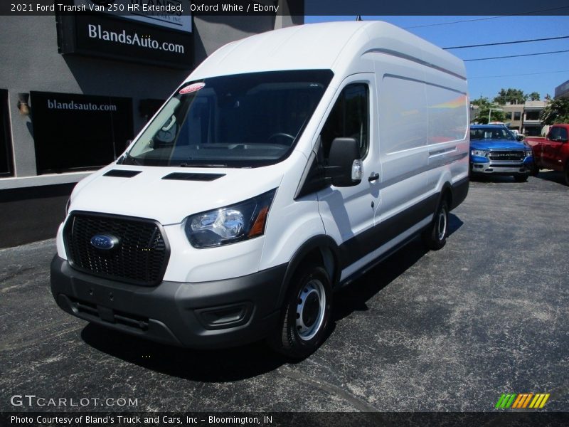 Oxford White / Ebony 2021 Ford Transit Van 250 HR Extended