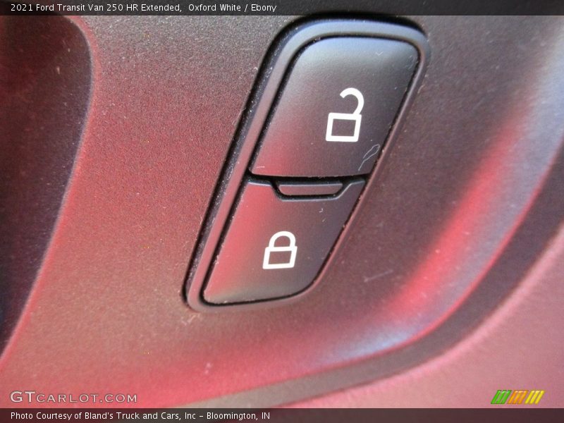 Oxford White / Ebony 2021 Ford Transit Van 250 HR Extended