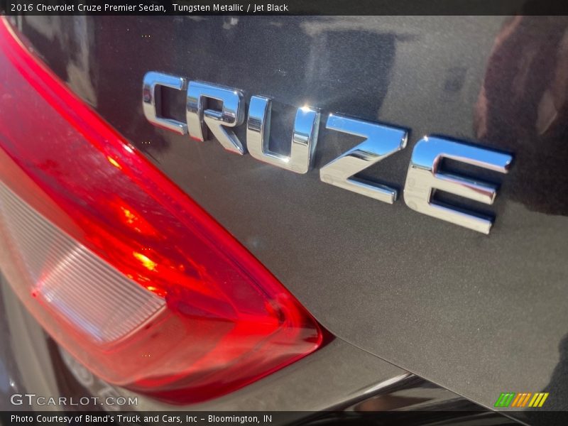  2016 Cruze Premier Sedan Logo