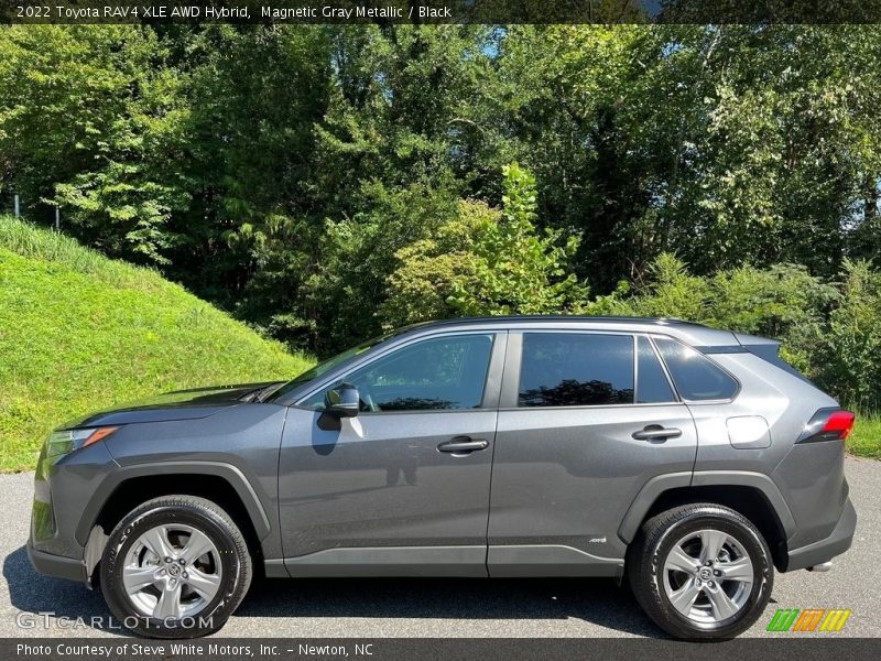  2022 RAV4 XLE AWD Hybrid Magnetic Gray Metallic