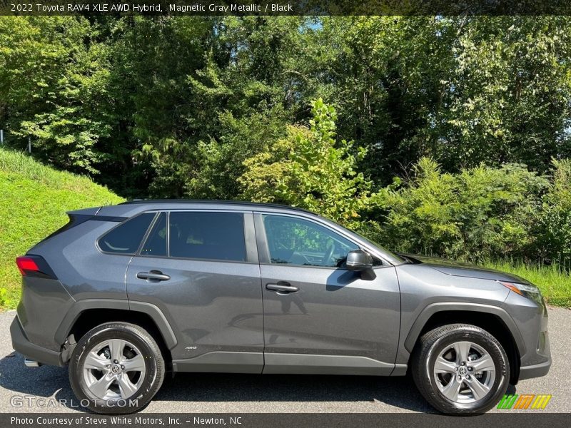  2022 RAV4 XLE AWD Hybrid Magnetic Gray Metallic