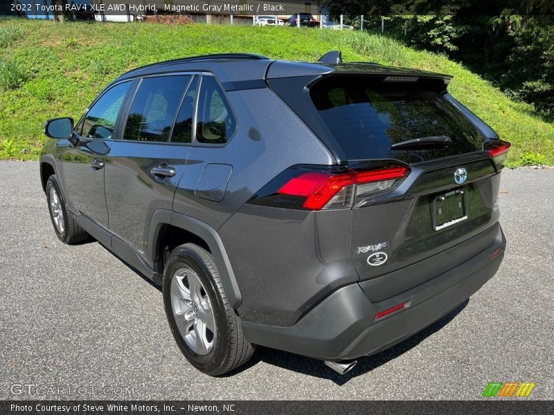 Magnetic Gray Metallic / Black 2022 Toyota RAV4 XLE AWD Hybrid