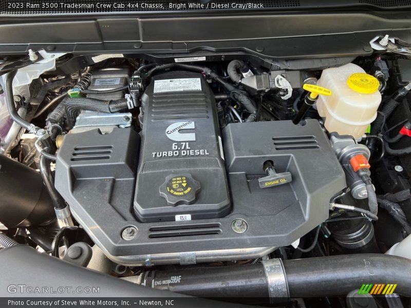 Bright White / Diesel Gray/Black 2023 Ram 3500 Tradesman Crew Cab 4x4 Chassis