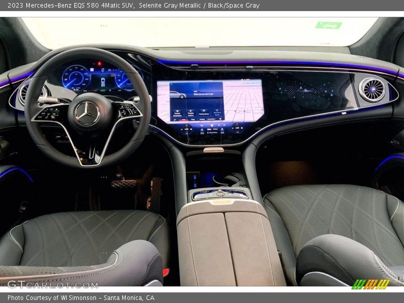 Dashboard of 2023 EQS 580 4Matic SUV