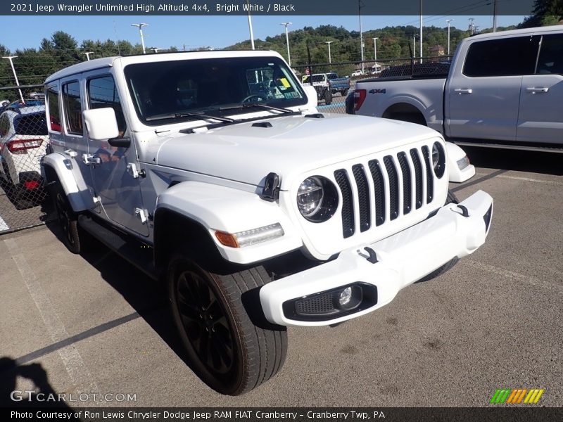 Bright White / Black 2021 Jeep Wrangler Unlimited High Altitude 4x4