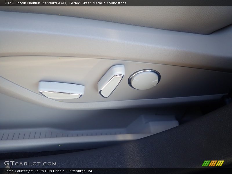 Gilded Green Metallic / Sandstone 2022 Lincoln Nautilus Standard AWD