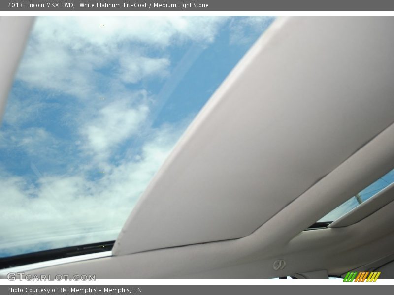 White Platinum Tri-Coat / Medium Light Stone 2013 Lincoln MKX FWD