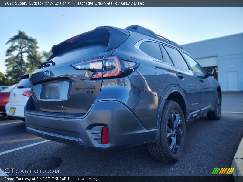 Magnetite Gray Metallic / Gray StarTex 2020 Subaru Outback Onyx Edition XT