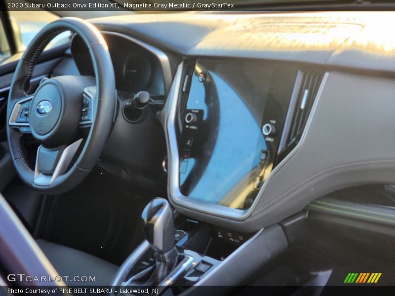Magnetite Gray Metallic / Gray StarTex 2020 Subaru Outback Onyx Edition XT