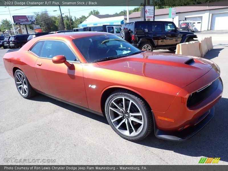 Front 3/4 View of 2023 Challenger R/T Plus