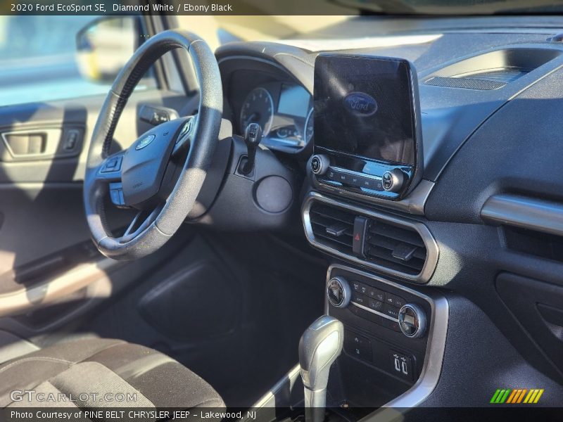 Diamond White / Ebony Black 2020 Ford EcoSport SE