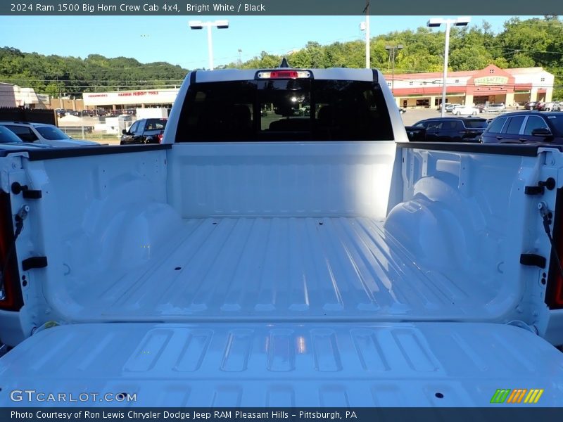 Bright White / Black 2024 Ram 1500 Big Horn Crew Cab 4x4