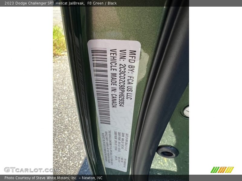 F8 Green / Black 2023 Dodge Challenger SRT Hellcat JailBreak