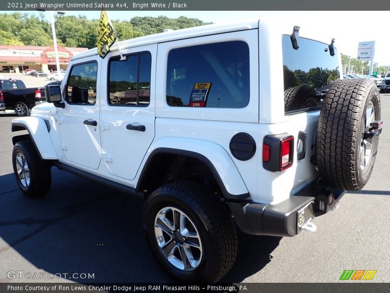 Bright White / Black 2021 Jeep Wrangler Unlimited Sahara 4x4