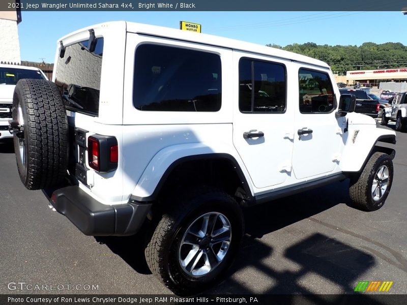 Bright White / Black 2021 Jeep Wrangler Unlimited Sahara 4x4