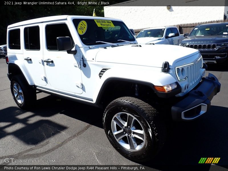 Bright White / Black 2021 Jeep Wrangler Unlimited Sahara 4x4