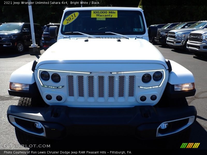 Bright White / Black 2021 Jeep Wrangler Unlimited Sahara 4x4