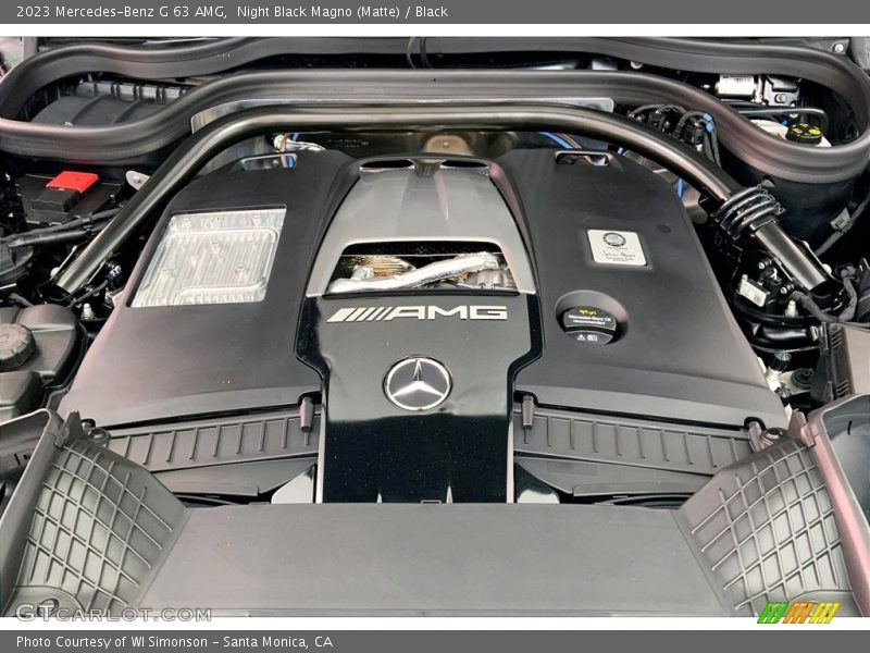 Night Black Magno (Matte) / Black 2023 Mercedes-Benz G 63 AMG