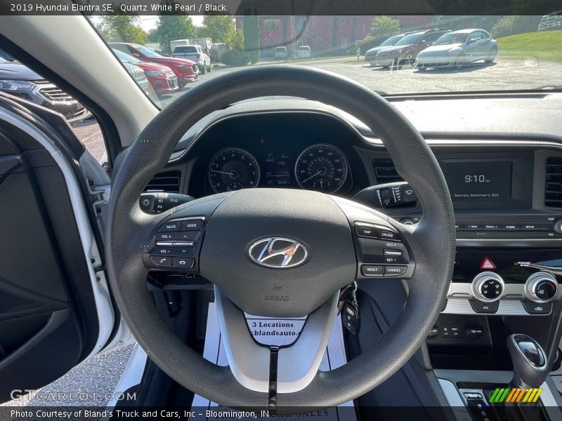  2019 Elantra SE Steering Wheel
