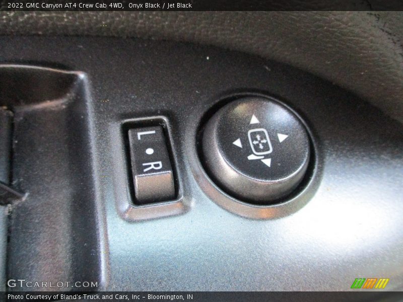 Onyx Black / Jet Black 2022 GMC Canyon AT4 Crew Cab 4WD