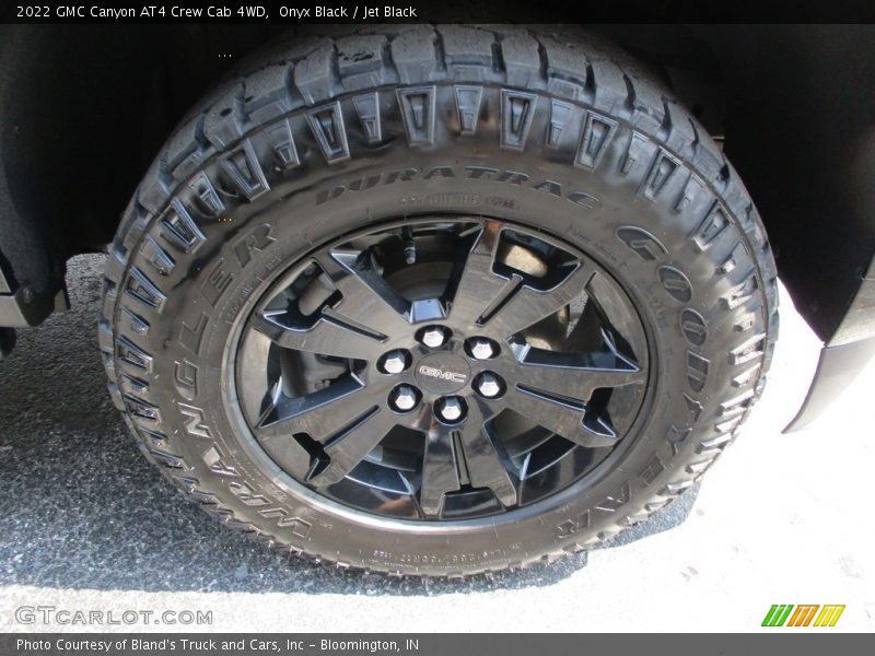Onyx Black / Jet Black 2022 GMC Canyon AT4 Crew Cab 4WD