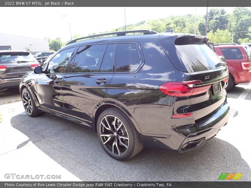 Jet Black / Black 2022 BMW X7 M50i