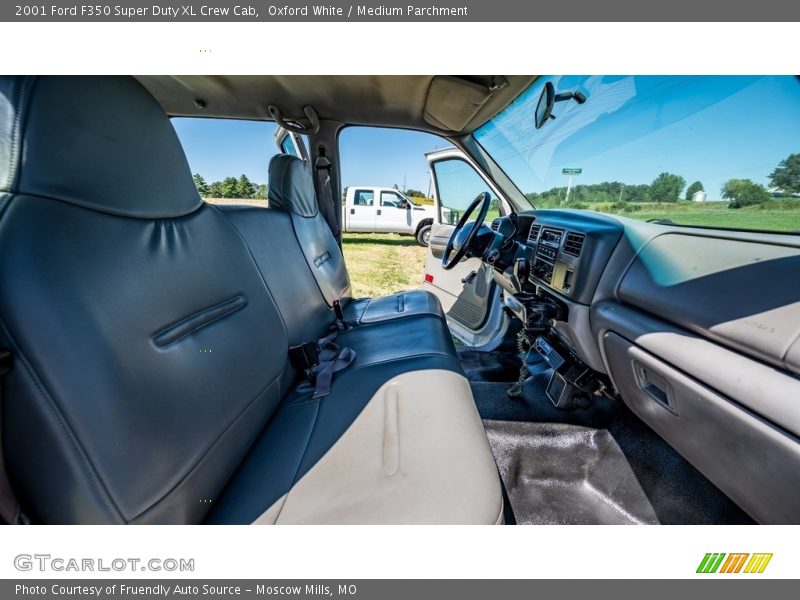 Front Seat of 2001 F350 Super Duty XL Crew Cab