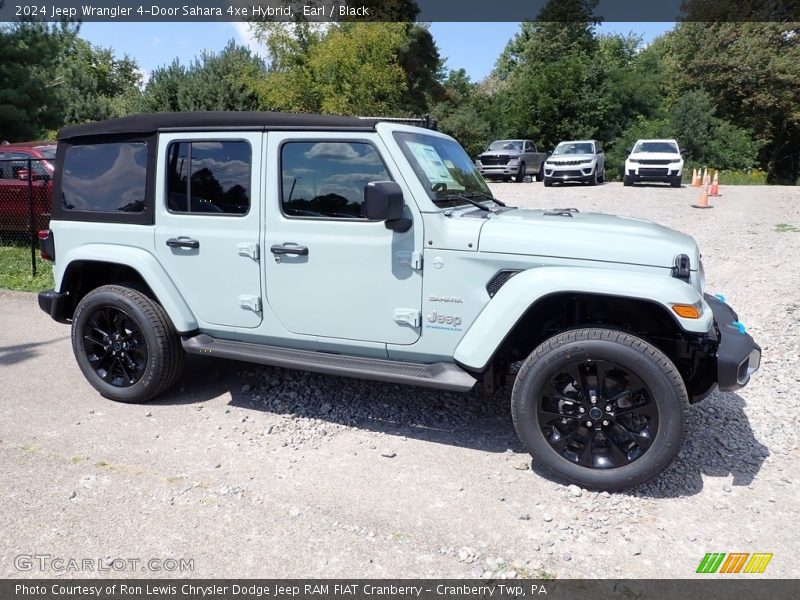 Earl / Black 2024 Jeep Wrangler 4-Door Sahara 4xe Hybrid