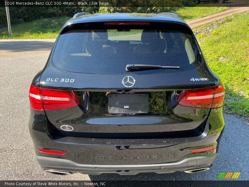 Black / Silk Beige 2016 Mercedes-Benz GLC 300 4Matic