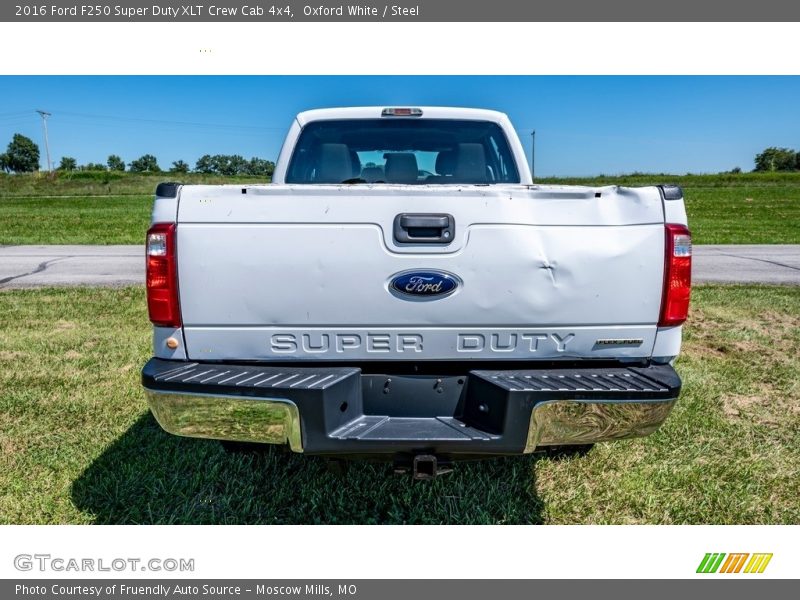 Oxford White / Steel 2016 Ford F250 Super Duty XLT Crew Cab 4x4