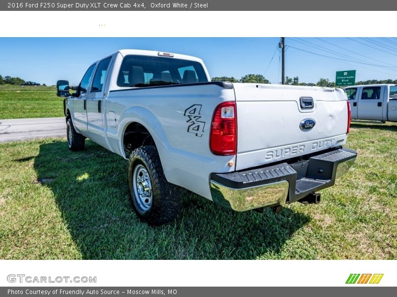 Oxford White / Steel 2016 Ford F250 Super Duty XLT Crew Cab 4x4