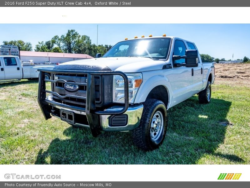 Oxford White / Steel 2016 Ford F250 Super Duty XLT Crew Cab 4x4