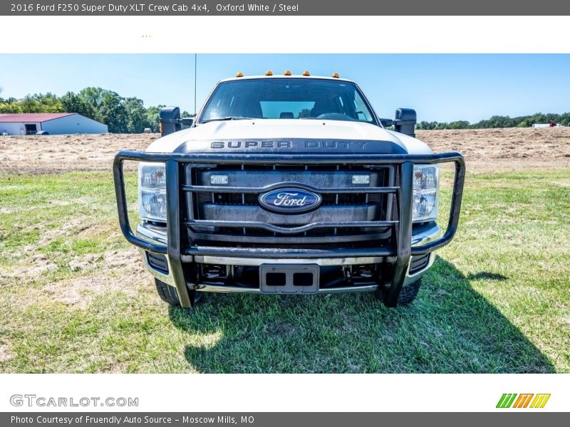 Oxford White / Steel 2016 Ford F250 Super Duty XLT Crew Cab 4x4