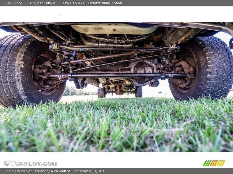 Oxford White / Steel 2016 Ford F250 Super Duty XLT Crew Cab 4x4