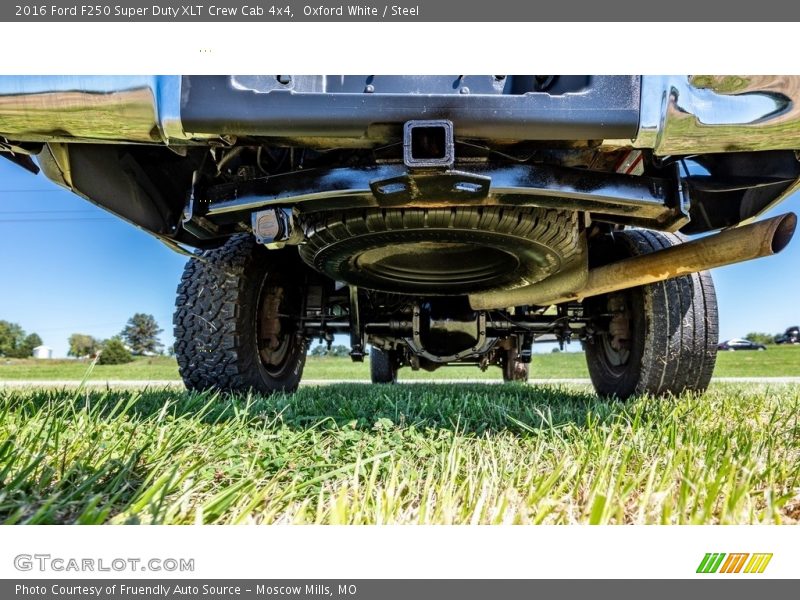 Oxford White / Steel 2016 Ford F250 Super Duty XLT Crew Cab 4x4
