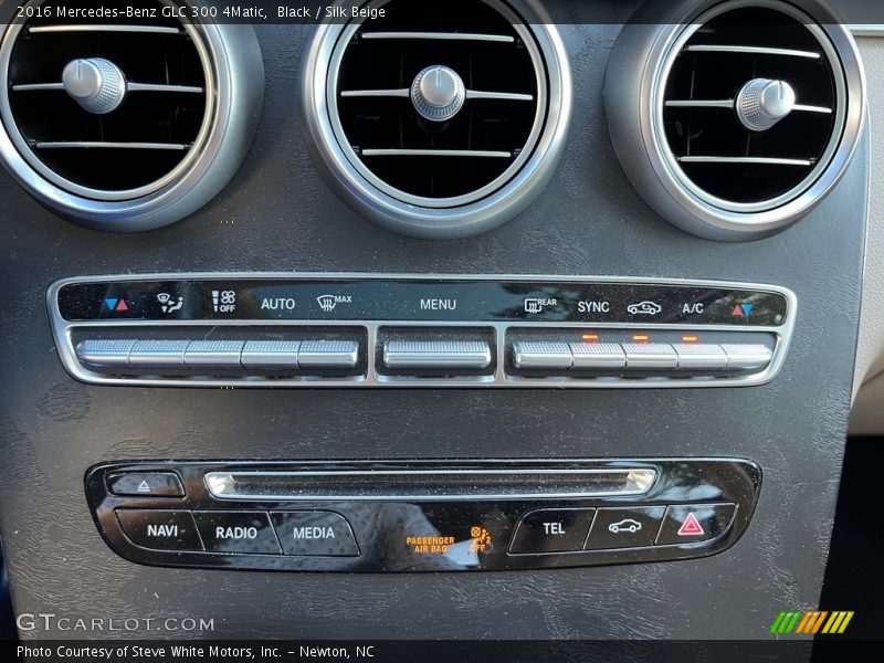 Black / Silk Beige 2016 Mercedes-Benz GLC 300 4Matic