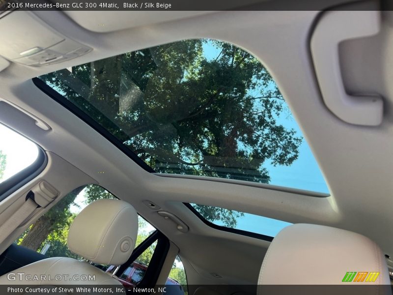 Black / Silk Beige 2016 Mercedes-Benz GLC 300 4Matic