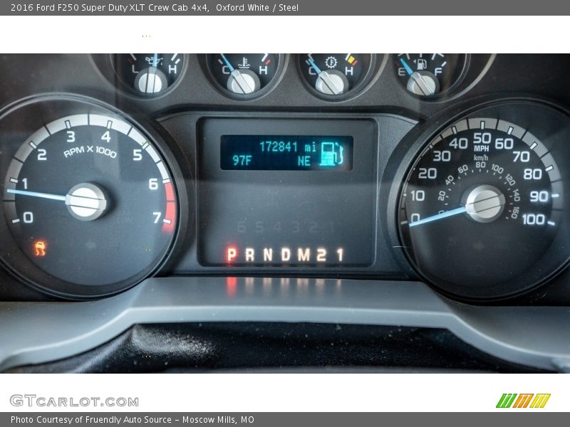 Oxford White / Steel 2016 Ford F250 Super Duty XLT Crew Cab 4x4