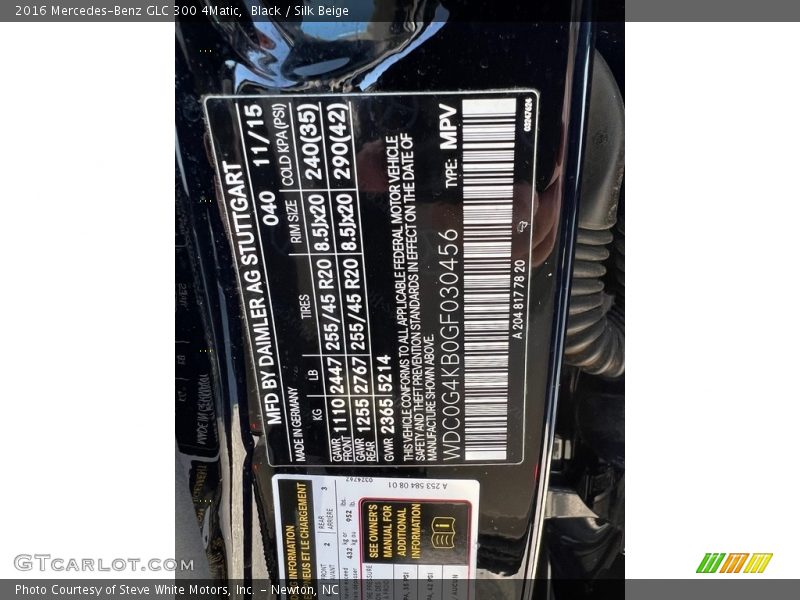 Black / Silk Beige 2016 Mercedes-Benz GLC 300 4Matic