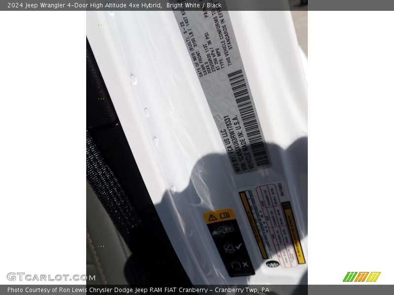 Bright White / Black 2024 Jeep Wrangler 4-Door High Altitude 4xe Hybrid