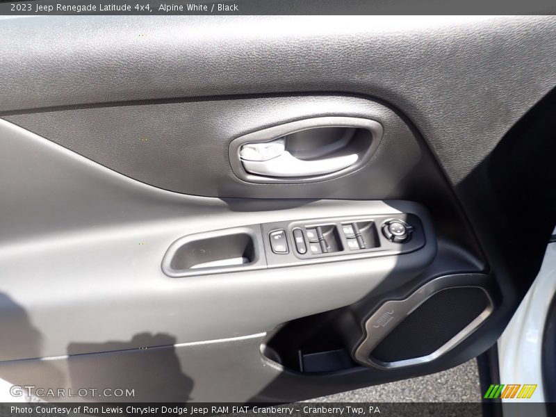 Alpine White / Black 2023 Jeep Renegade Latitude 4x4