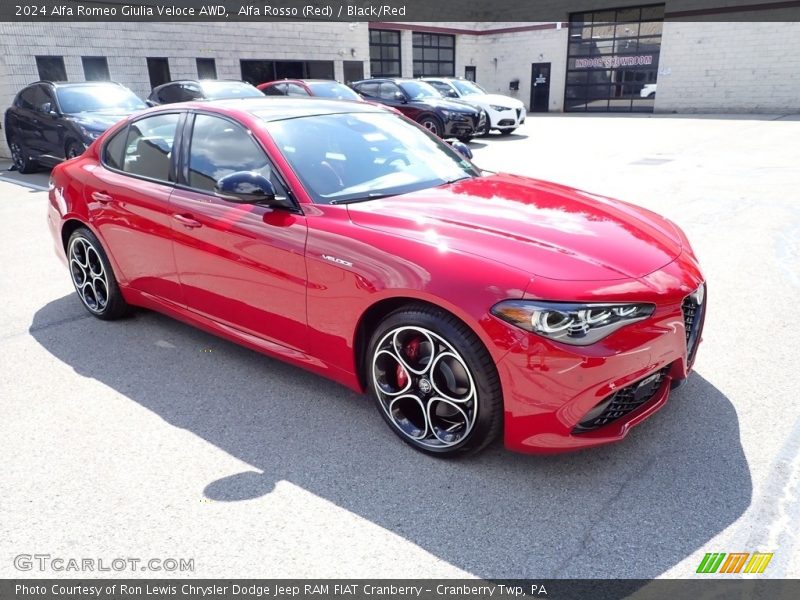 Front 3/4 View of 2024 Giulia Veloce AWD