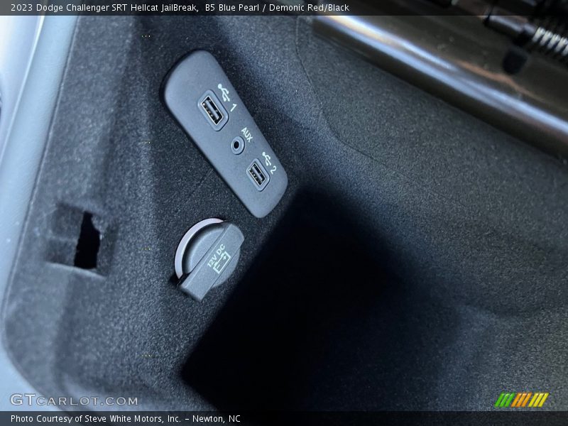 B5 Blue Pearl / Demonic Red/Black 2023 Dodge Challenger SRT Hellcat JailBreak
