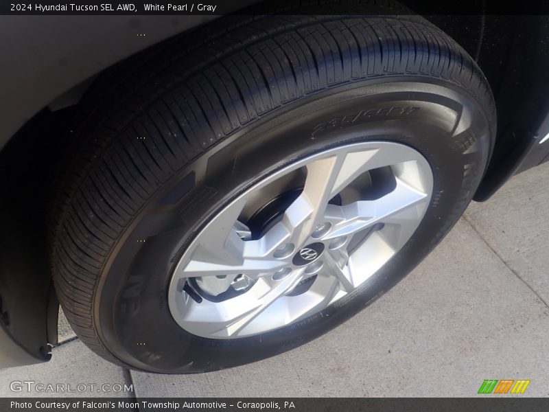 White Pearl / Gray 2024 Hyundai Tucson SEL AWD