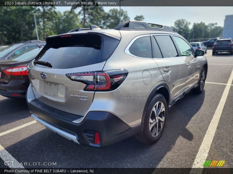 Tungsten Metallic / Warm Ivory 2020 Subaru Outback Limited XT