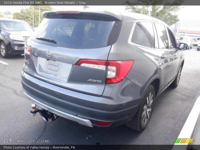 Modern Steel Metallic / Gray 2019 Honda Pilot EX AWD