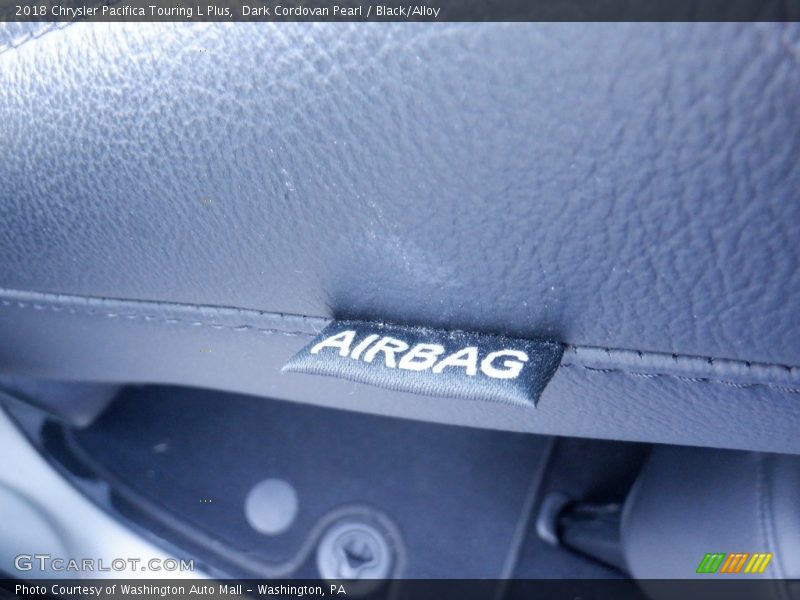 Dark Cordovan Pearl / Black/Alloy 2018 Chrysler Pacifica Touring L Plus