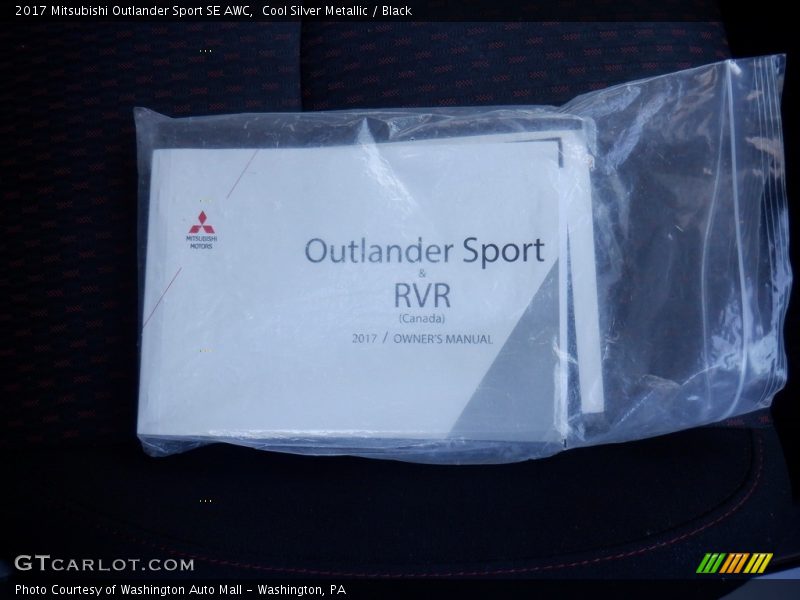 Cool Silver Metallic / Black 2017 Mitsubishi Outlander Sport SE AWC