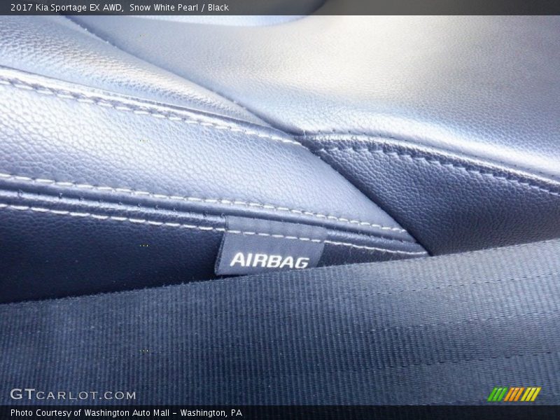 Snow White Pearl / Black 2017 Kia Sportage EX AWD